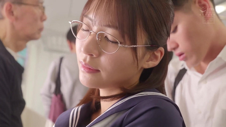 Sushi Bang: Classmate Who Secretly Lets Me Creampie Her on the Train...