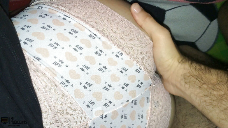 Emma vict: 그녀의 방에서 내 의붓여동생의 풍성한 보지 따먹기 POV 정액 얼굴 - 스페인어 포르노