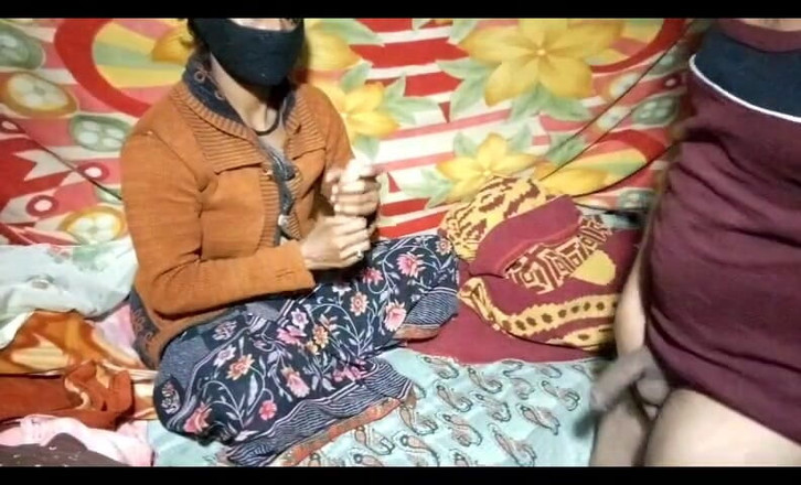 Kumari1996: 夫はオールドラゴンのコンドームで私を犯しました