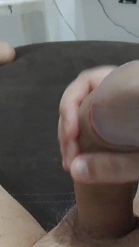 My Stepdaughter Helped Me with a Handjob When I Ran Out of the Hospital