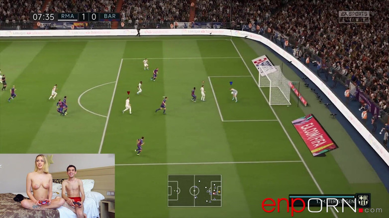 Jordi El Nino Polla: Геймплей Фифа 2020 на youtube заканчивается порно. Ютубер Jordi Enp трахает тинку Лию.