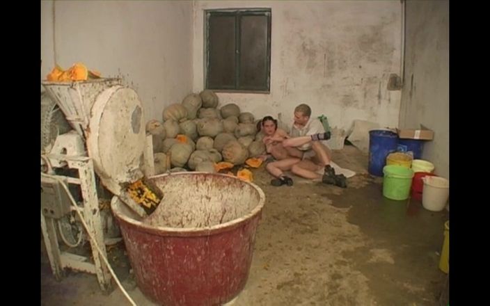 EroticPlanet XXX: Village Perversions - Episódio 03