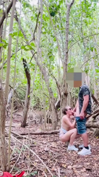 妻子在海滩上被陌生人操，而老公正在录音，戴绿帽子的妻子，戴绿帽子的丈夫，分享我的妻子，荡妇