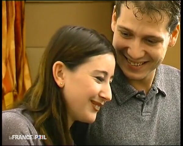 French Family Secrets: Una grande cagna grassa che ama scopare.
