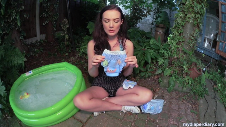 Faye Taylor: Badehosen-chat