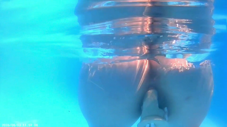 Sexy_Emeli: Piscina ao ar livre