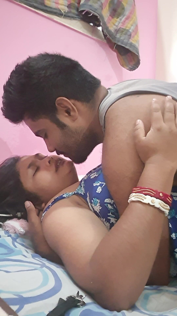 Mridulmadhu: Manžel manželka Deshi Sexy video