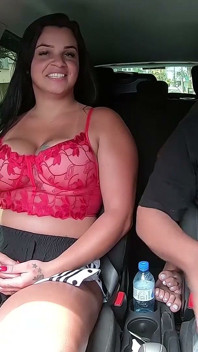 Cristine Castelary Arrives in São Paulo and Gets Naked in the Streets While Hitching a Ride with Ted - Gih Rocha