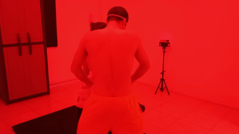 Martin13: Yetişkin eğlence merkezinde seks. Genelevden büyük memeli modeli sikiyor