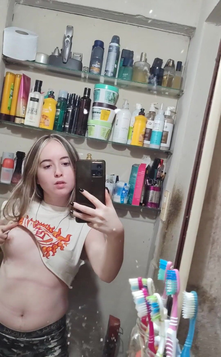 RavenHearth666VIP: Playing with My Cute Nipples