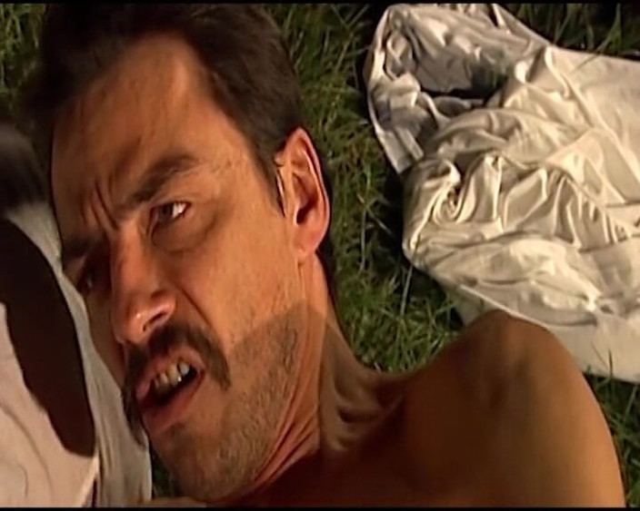 German Amateur Videos: Німецька повія, відтрахана в дупу, насолоджується своїм часом на відкритому повітрі з великим членом