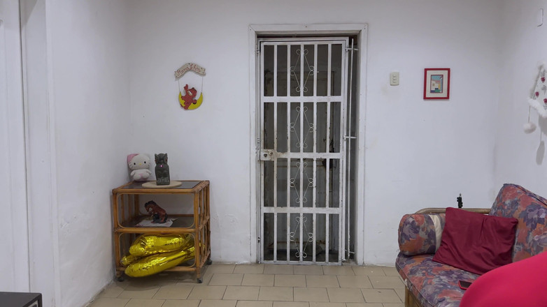 SugarPose: 如何召唤精神 - Jasmine的裸体冒险