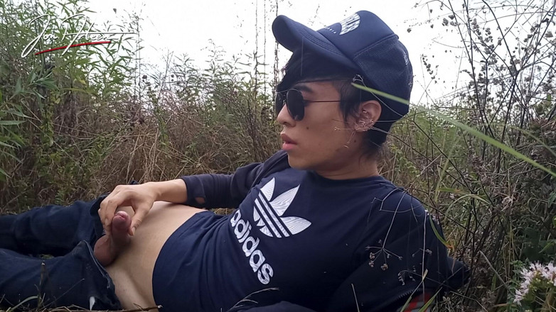 Jon Arteen: Cute Gay Asian Twink Jon Arteen Speaks French Wanks His...