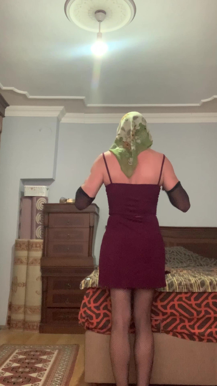 cd_aysemmm: 내 히잡은 큰 엉덩이 계모의 옷을 벗고