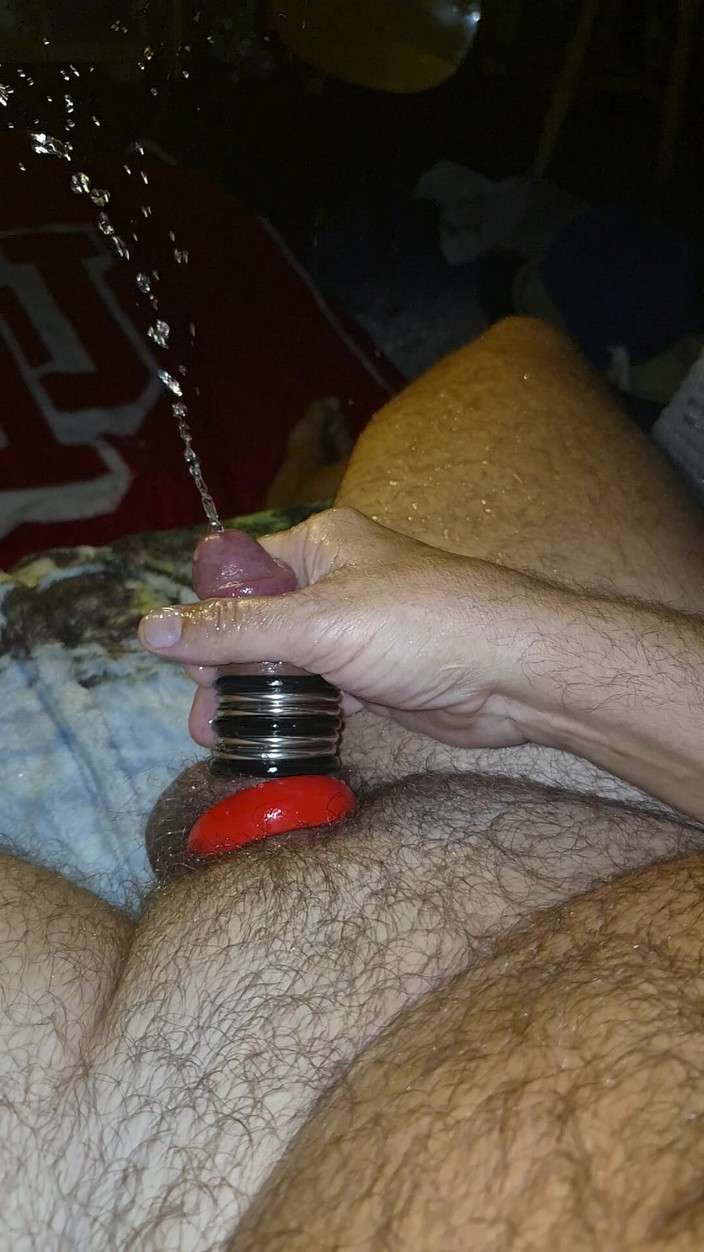 Edge All Night: Slowmo Pisser