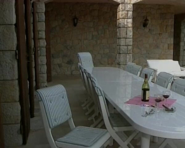 Porno Cloud: パパガリにはビーチからたくさんの女の子がいます。精子を飲む美しさ、アナルの楽しみ、太陽の下でのレズビアンゲーム。