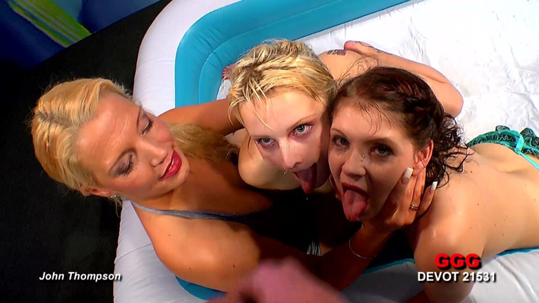 GGG John Thompson Studio: Sluts Drenched in Cum and Piss - Extreme Ggg Bukkake