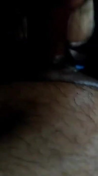 Stiefmutter wechselt sari und stiefsohn beobachtet, wie sie nackt sie wichst, stiefmutter gibt einen blowjob