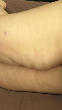 ¡Joder! Es menos de dos minutos y yo estaba tratando de no correrme, pero voy a tener que explotar dentro de tu coño ahora - la gorda grandota culona