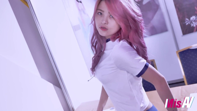 Asian Milfs n Teens: Fetish babe shows what she have learned - Perv Milfs n...