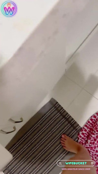 Wifebucket Amateurs - Zoomer Girl Selfie Masturbacja