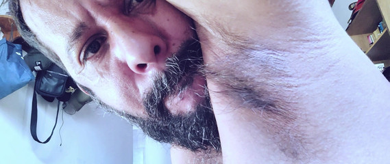 Stink HairyMale: Сперма в подмышках и черных носках - Видео 2 - 2025/07/09