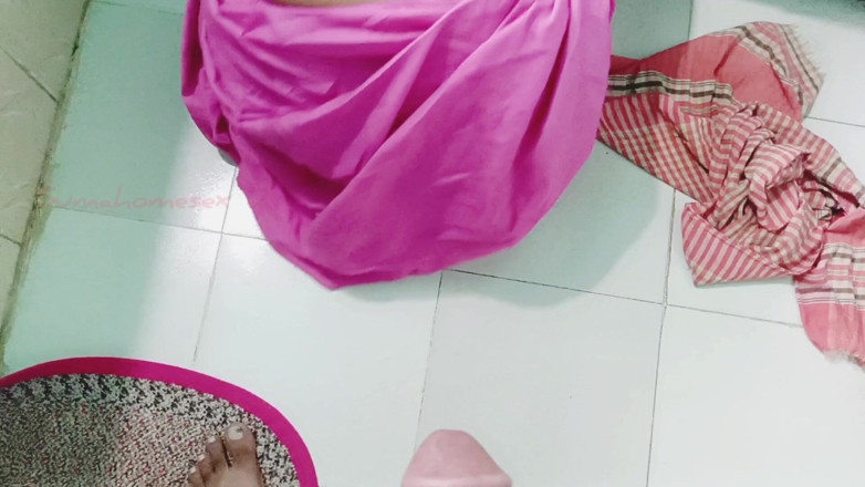 Sumahomesex: Video seks wanita Muslim Kolkata dengan teman lelakinya
