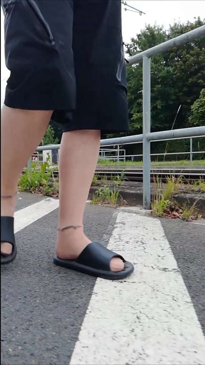 Carmen_Nylonjunge: 브라운슈바이거 웨스트슈타트에서 산책한 카르멘 Nylonjunge