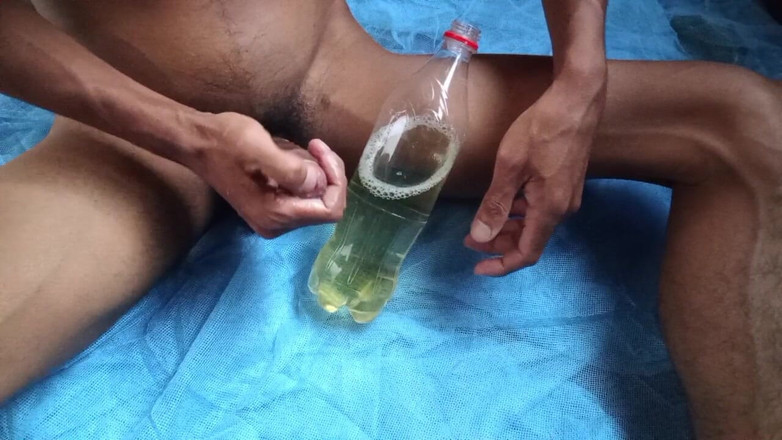 Eagle1800: Solo masturbatie (64)