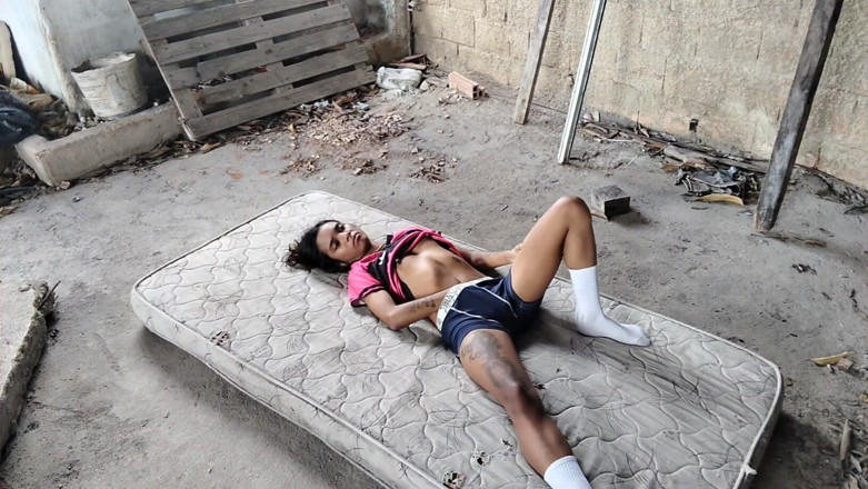 Bebes vagabundas: Leo Ogre futută fundul lui Jasmine Santanna