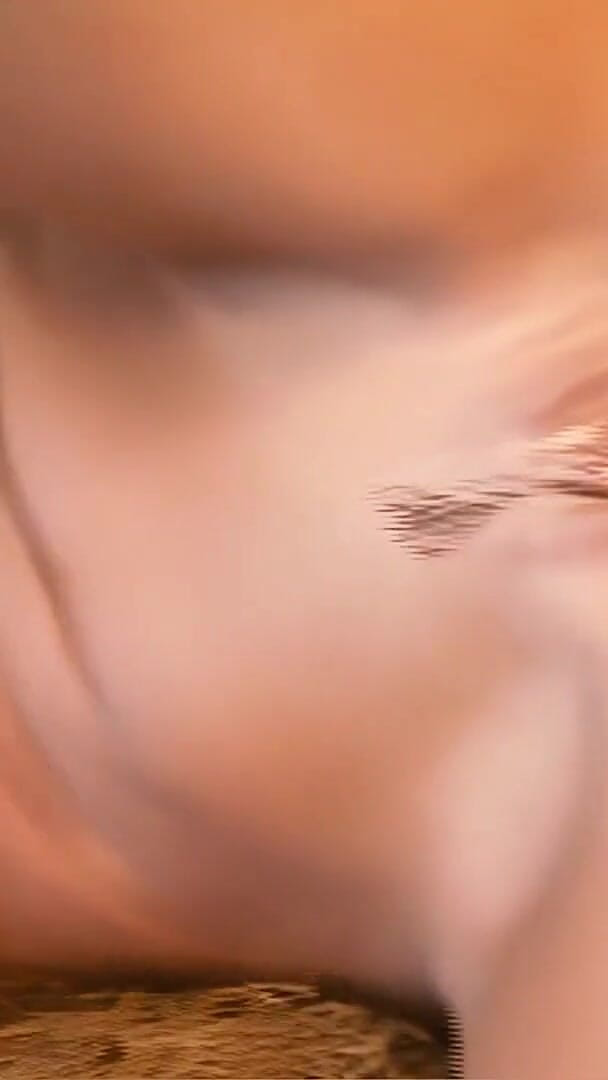 Sophia prende il cazzo in fondo alla gola e poi nel suo piccolo culo (BestPorn85) Sophia Takes the Dick Deep in Her Throat and Then in Her Tiny Ass (BestPorn85)