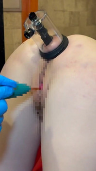 후장 펌핑하는 동안 통제할 수 없는 일본 서브 마누라 사정(앵글 a)