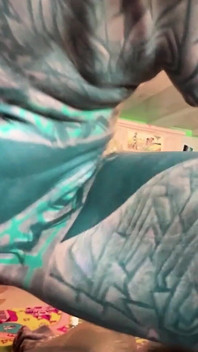 POV prywatny tatuaż gwiazda porno jebanie prowadzi do creamipie w jej przebitej cipce
