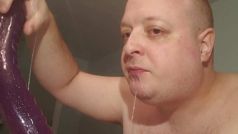 Charlieboy69: Deep Throat Dildo