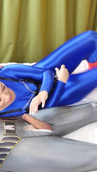 Monika juicy blue zentai tập thể dục