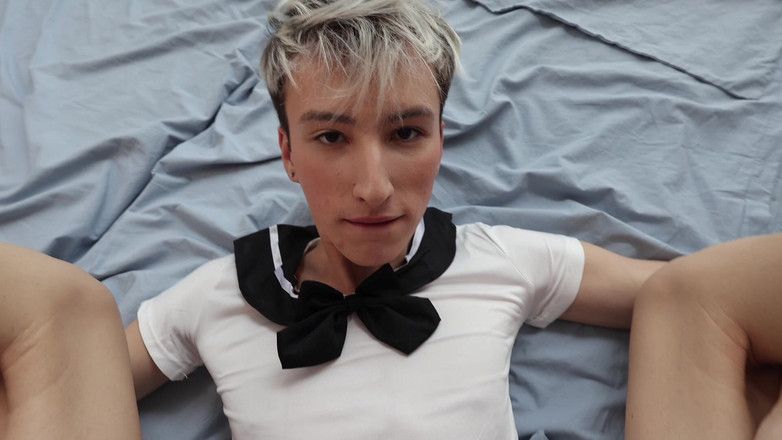 Sandro Jenner: Ayah Tiri Besar Memasuki Lubang Ketat Twink Dan