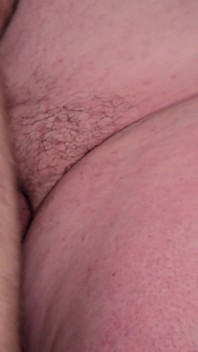 Chlupatá Laddy-twitty Wett! Extrémně zvrácený zadek kundy creampie