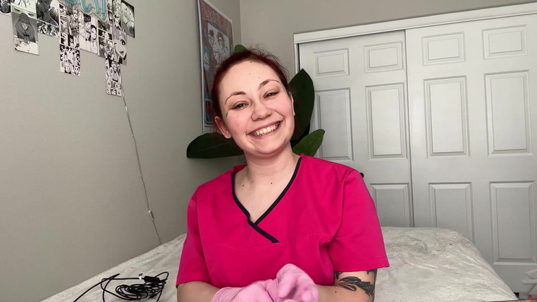 Lenna Lux: Gigante enfermeira psiquiatra experimento