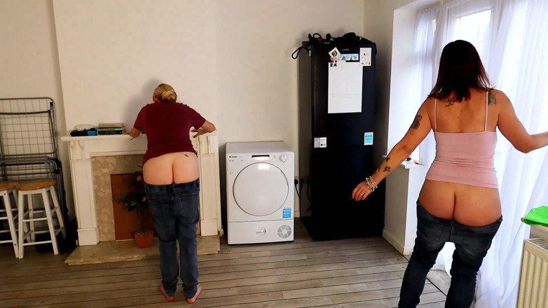 Britishmilf: Back and Buttcrack Fetish Gg Custom