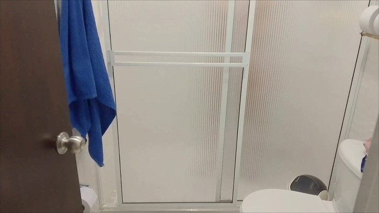 Esperanzitaluton: Мачуха ловить мене за записом її в душі