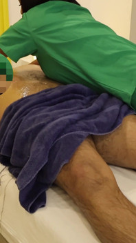 Leyne Rodriguez: weelderige mollige lichaam geoliede massage en een happy end