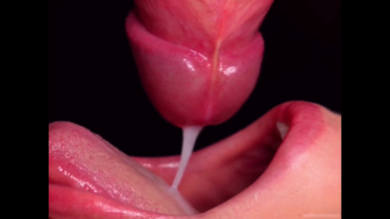 Niki studio: Incredibile compilation di sperma in bocca
