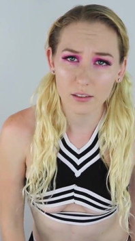 Cheerleader JOI e pompino pov