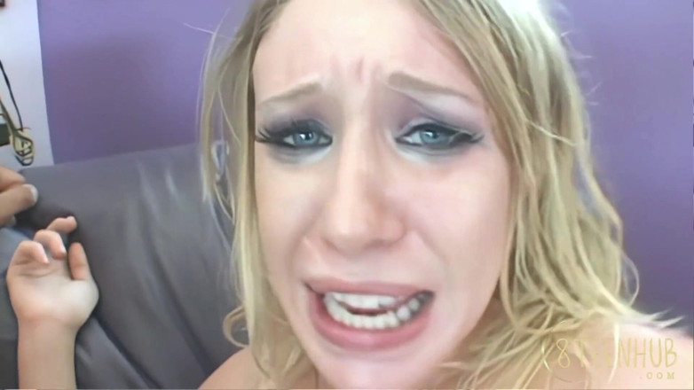 8TeenHub: 8teenhub - Allison Pierce adora ser degradada