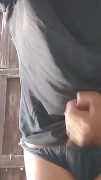 Štíhlý chlap mačká Surica penis