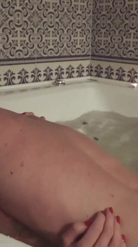 Homework fuck in the Jacuzzi - Nigonika