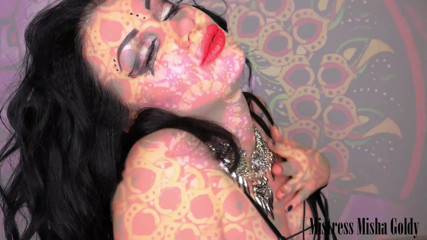 Goddess Misha Goldy: Magický rtěnkový trans od voodoo čarodějnice, aby dostal vaše semeno pro...