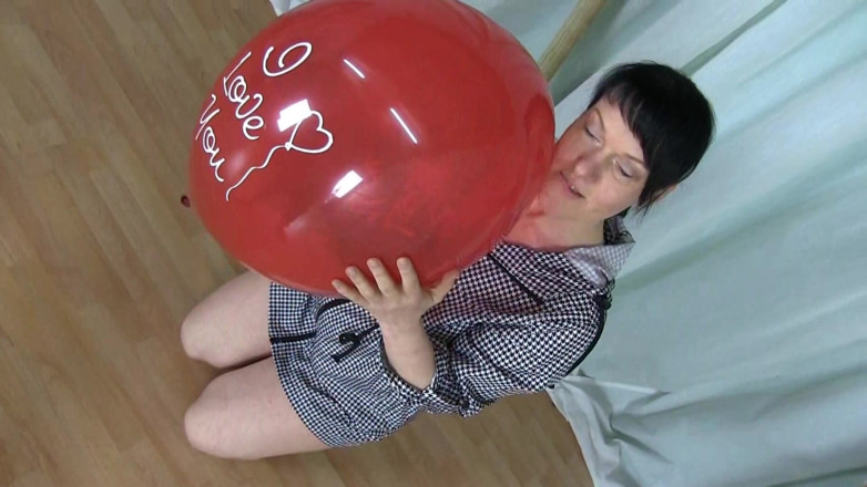 Yvette xtreme: Vyskakování balónku