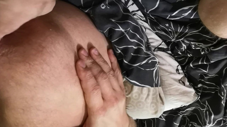 Monster Dick Hunters: 楽しみに満ちた週末を締めくくります