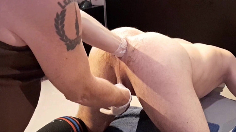 Master Drex: Evening fisting